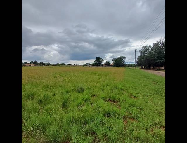 16,170M² VACANT LAND FOR SALE IN KOOKRUS
